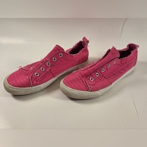 Casual Pink Canvas Sneakers